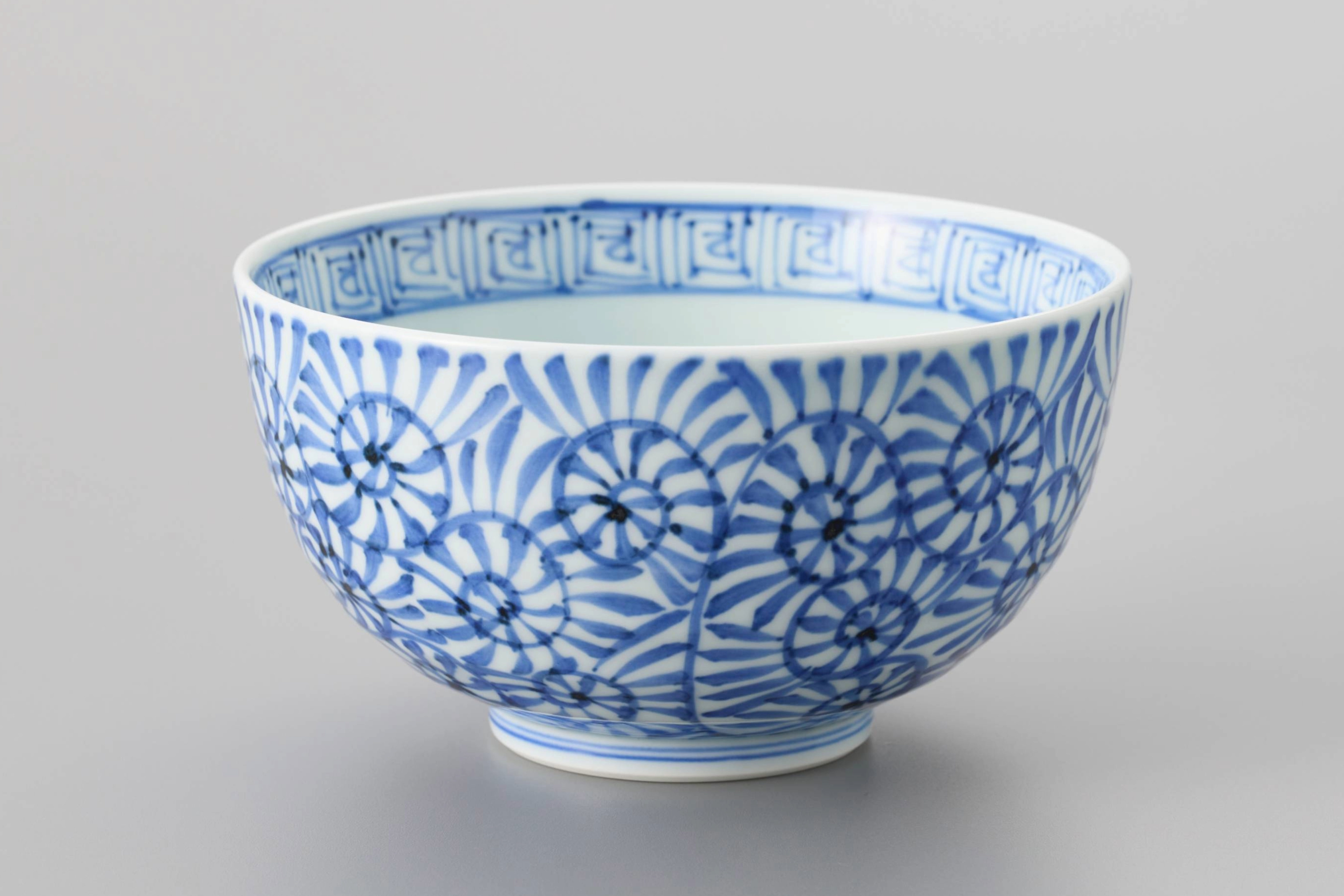 染付蛸唐草4.7寸段入丼