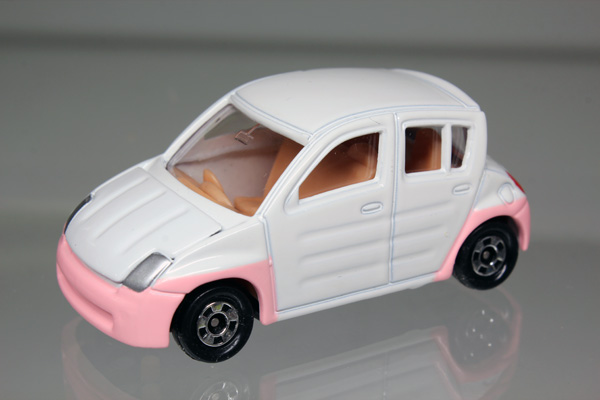 ミニコラヒナカブト？ ☆ ムニスゼッチコフキヒナカブト(ムニスゼッチコフキヒナ