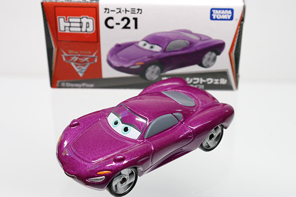 ディズニートミカ
