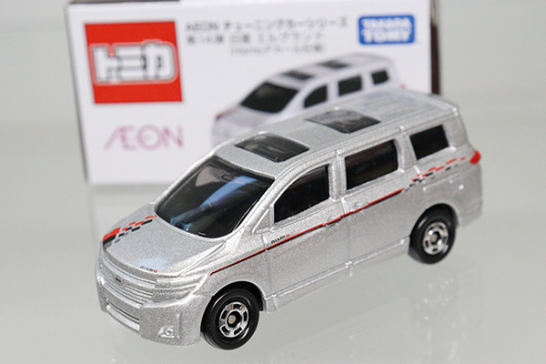 トミカ　イオン特注