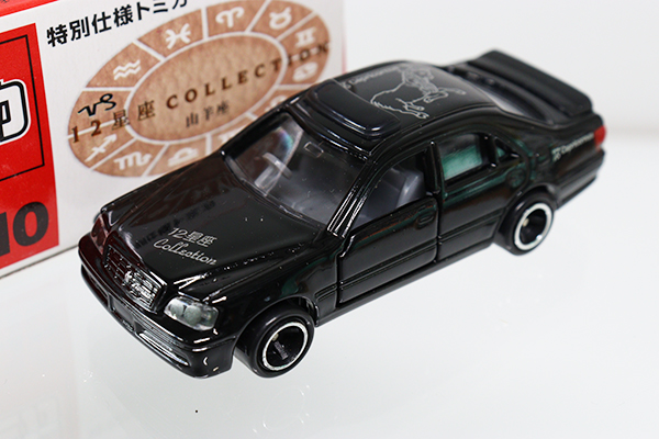 TOMICA Premium 10 Toyota Crown Patrol Car | TOMICA Premium