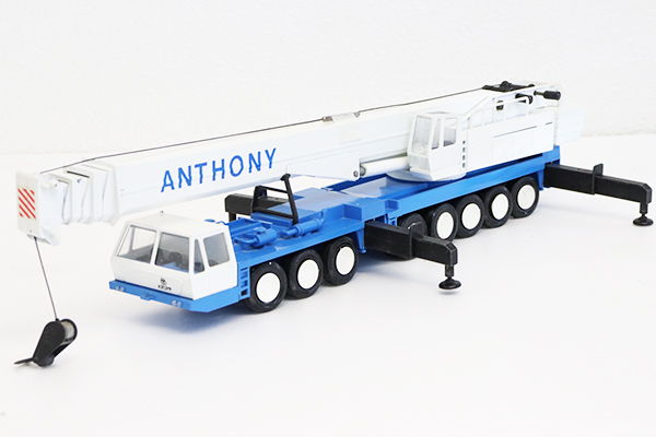 ミニカーショップ ケンボックス その他KRUPP GMT8250 クレーン車 8車両