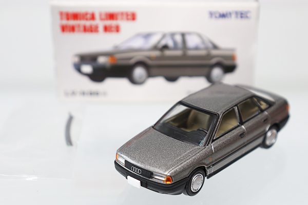 トミカ　TLV　ネオ