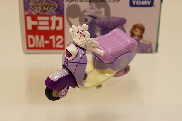 ディズニートミカ