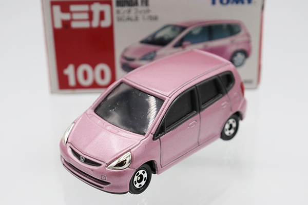 トミカ　赤箱