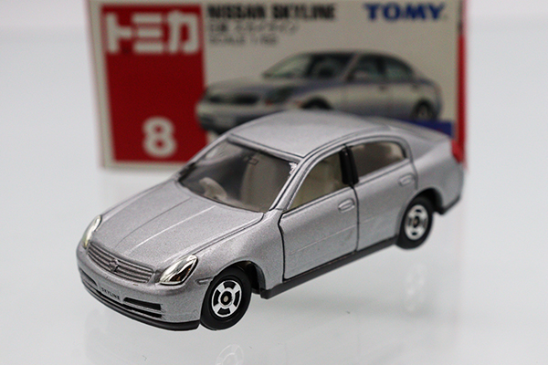 ミニカーショップ ケンボックス トミカ 赤箱☆8☆日産スカイライン