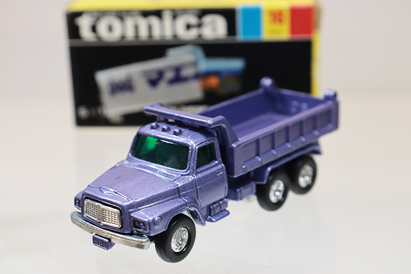 ♦トミカ日本製☆黒箱☆青箱☆赤箱☆日産ディーゼルダンプカー ミニカーショップ ケンボックス トミカ 黒箱☆58-1-8☆日産