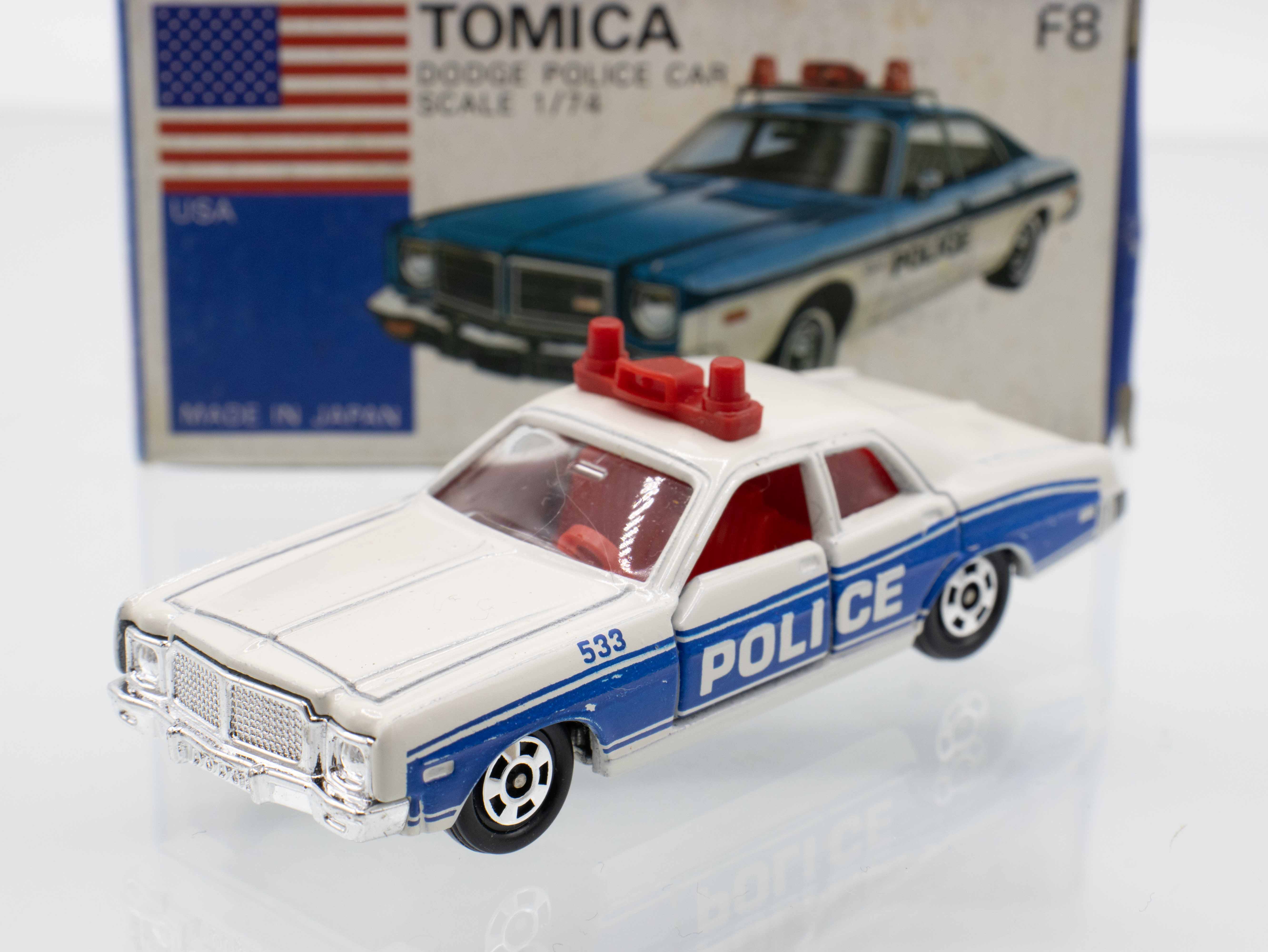 ミニカーショップ ケンボックス トミカ 青箱☆F8☆ダッジコロ