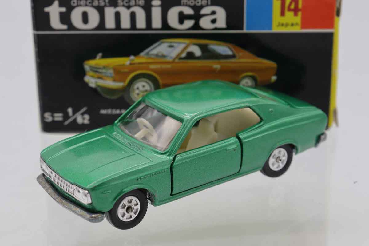 ミニカーショップ ケンボックス トミカ 黒箱☆14☆日産ローレル