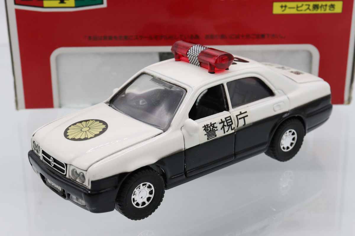 No290 ミニカー1/18箱あり 40 Cedric Fleetwood No290 ミニカー1/18箱あり 40 Cedric Fleetwood