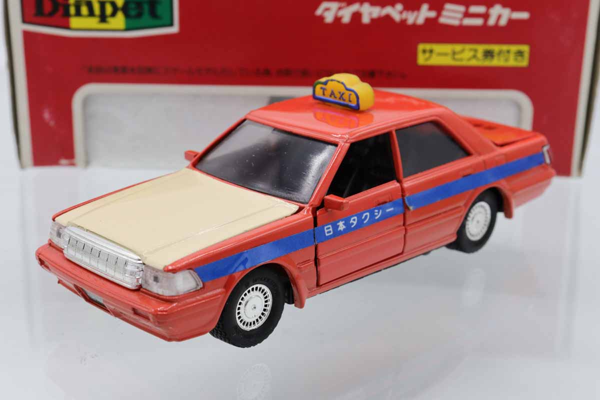 サクラペット　ニュークラウンタクシー スーヒ〜♫様専用 サクラペット ニュークラウンタクシー - メルカリ