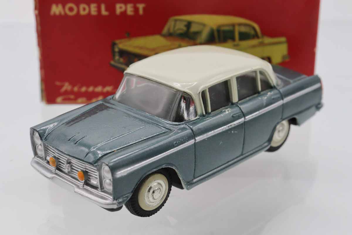 モデルペット