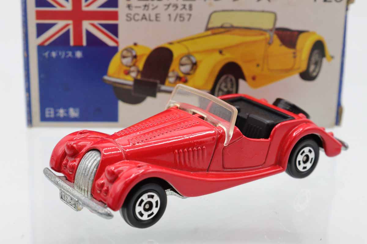 トミカミニカー　NO.F26 MORGAN PLUS 8 284?cb=20190731125424
