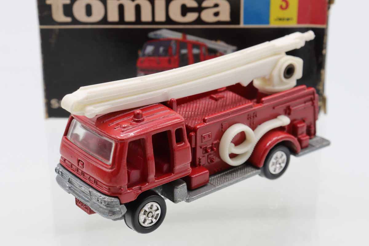 (3497)テルテル トミカ 黒箱 日本製 いすゞ スクアート 消防車 ミニカーショップ ケンボックス トミカ 黒箱☆3☆いすゞ