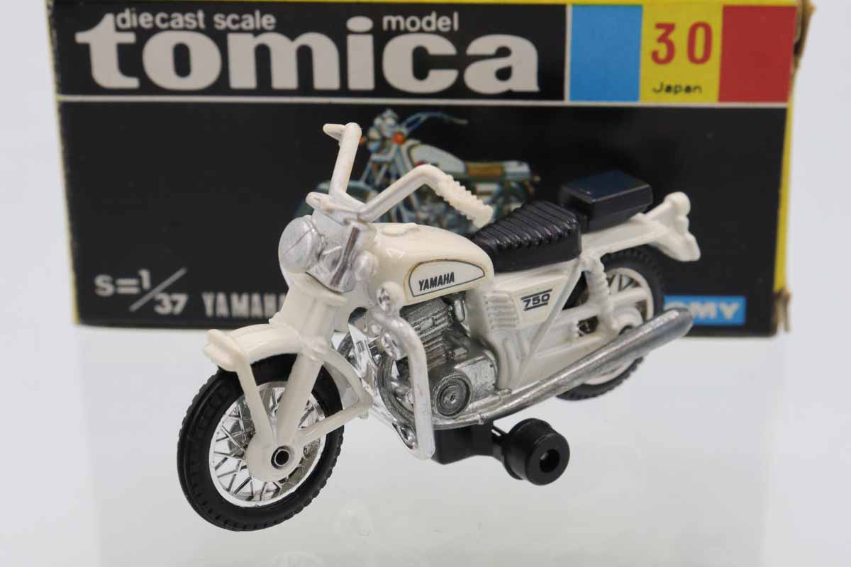 619 トミカ 黒箱　日本製　ヤマハ スポーツ TX750 ミニカーショップ ケンボックス トミカ 黒箱☆30☆ヤマハスポーツ