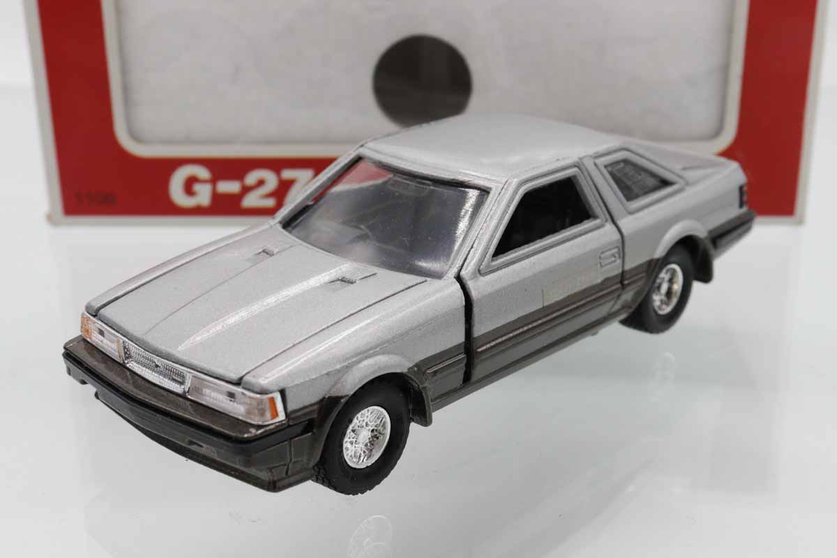 超希少、超美品！ヨネザワ ダイヤペット ウルトラマン マットカー ミニカー 箱 超希少、超美品！ヨネザワ ダイヤペット ウルトラマン マット