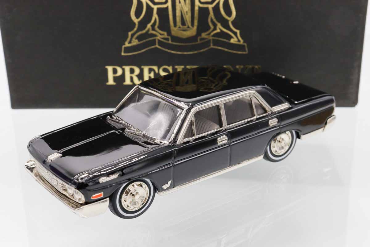 旧製品希少、当時は特に人気のあった957compositeｍの新品保有品が特価！ ミニカーショップ ケンボックス アンチモニー製日産プレジデント (黒