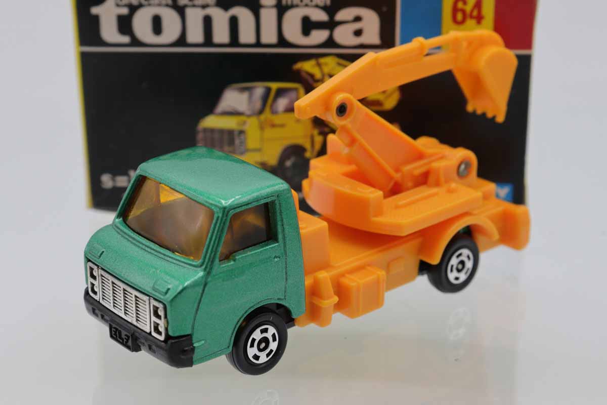 トミカモデル64いすゞエルフバックホー ミニカーショップ ケンボックス トミカ 黒箱☆64☆いすゞエルフ