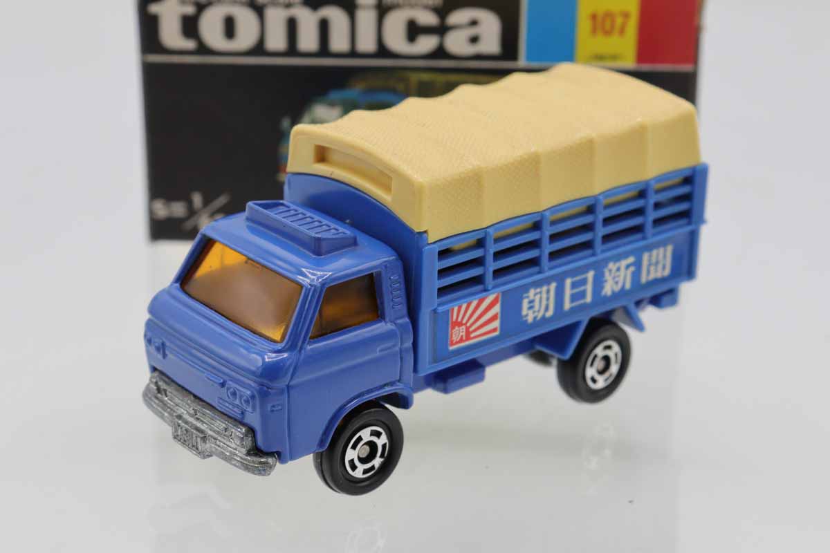 ミニカーショップ ケンボックス トミカ 黒箱☆107☆日産キャブ