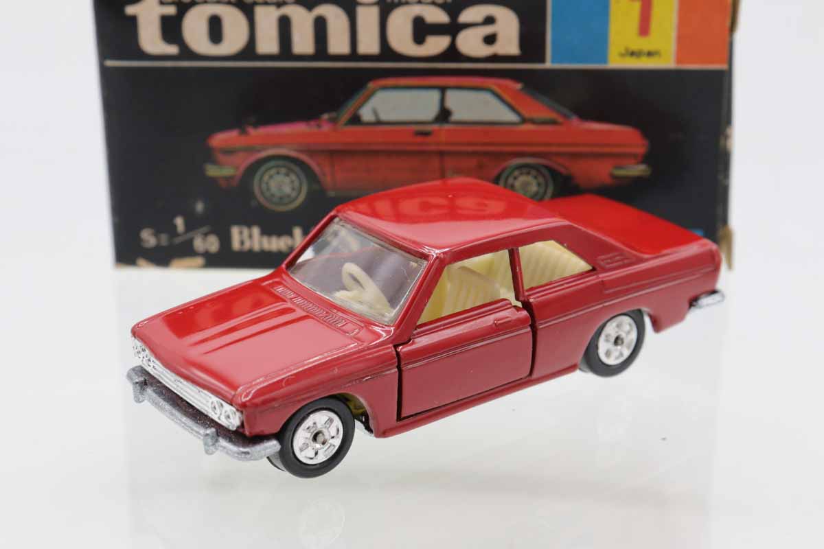黒箱トミカ 1/60 ブルーバードSSS 赤 日本製 ミニカーショップ ケンボックス トミカ 黒箱☆1☆日産ブルー