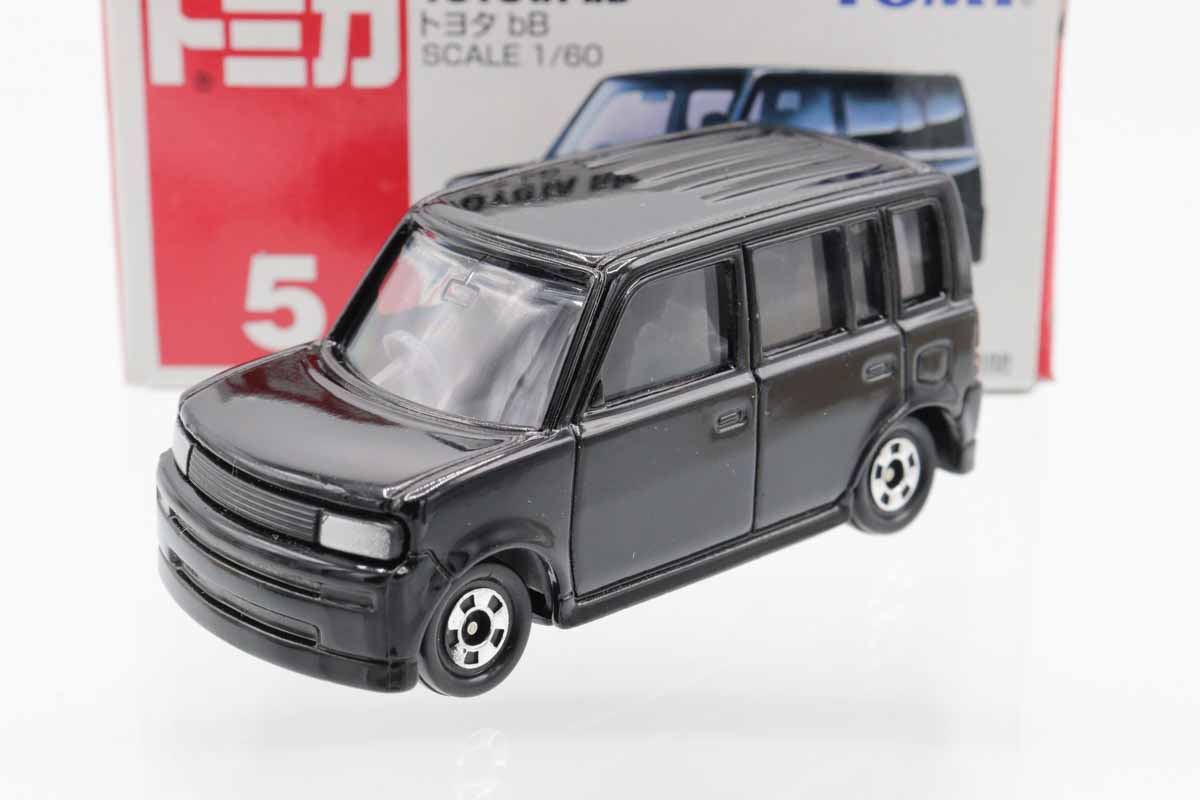 ミニカーショップ ケンボックス トミカ 赤箱☆5☆トヨタbB (黒