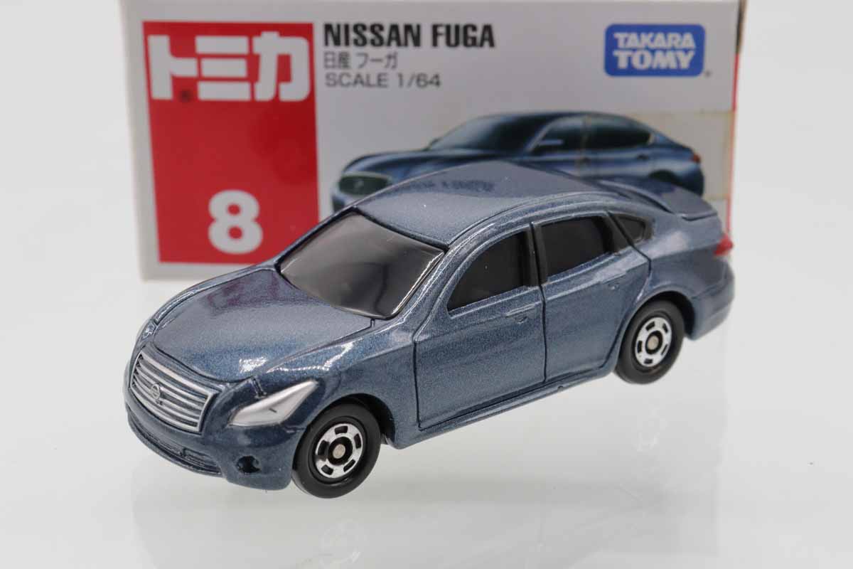 ふかちゃん　トミカ ミニカーショップ ケンボックス トミカ 赤箱☆8☆日産フーガ