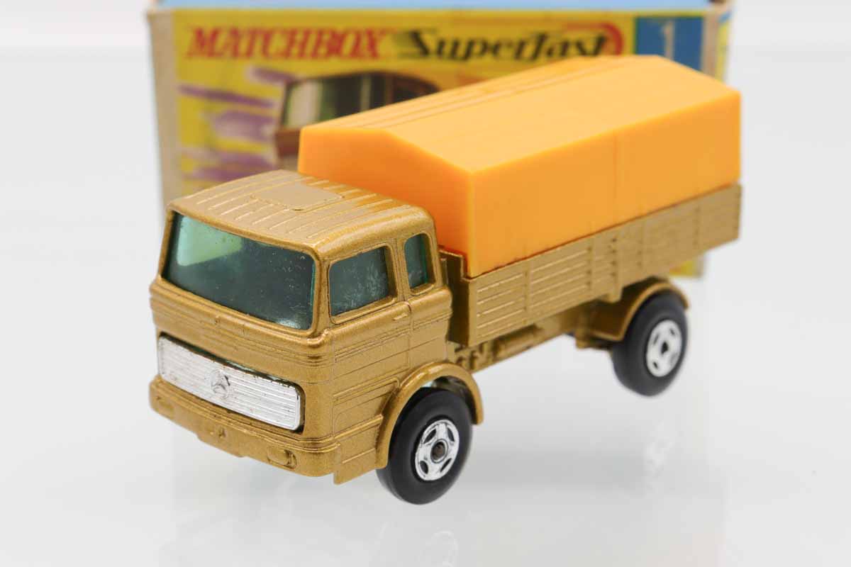 ミニカーショップ ケンボックス マッチボックス☆1☆MERCEDES TRUCK(金