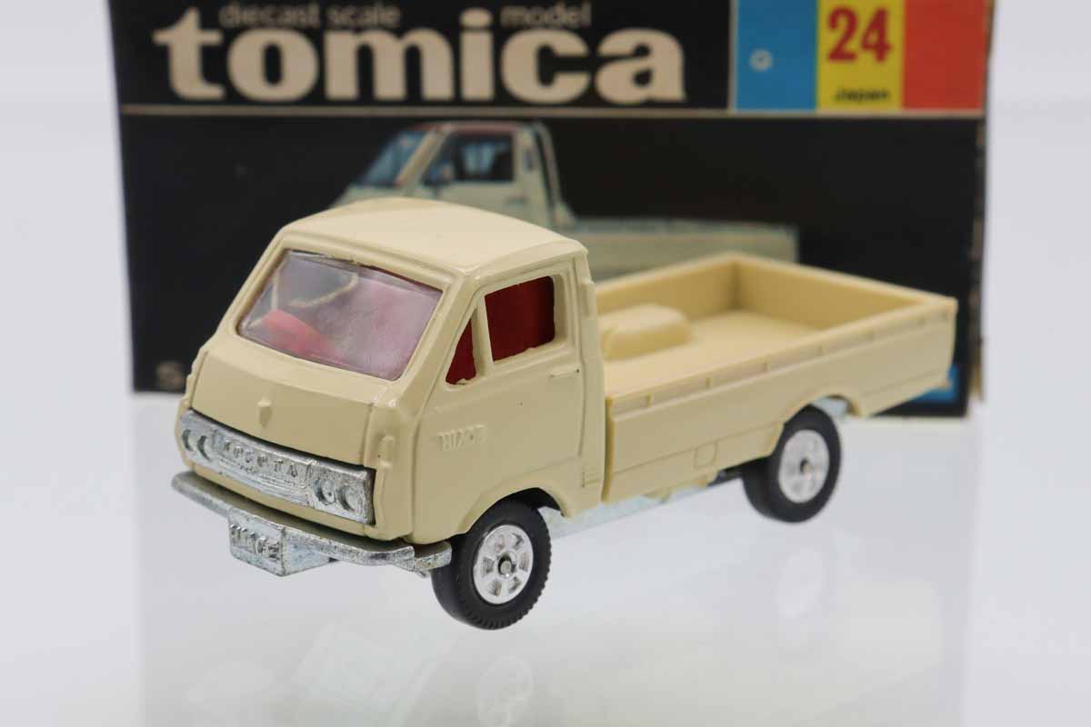 トミカ日本製 黒箱 キャリー ミゼット ハイエース キャブオール4台セット ミニカーショップ ケンボックス トミカ 黒箱☆24☆トヨタハイエース