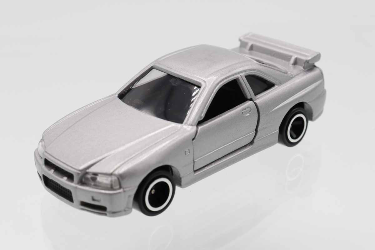 ミニカーショップ ケンボックス トミカ 赤箱☆20☆日産スカイラインGT