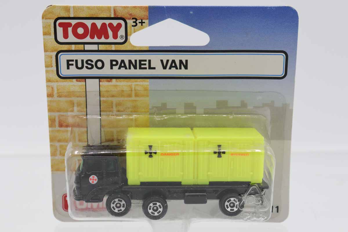 ミニカーショップ ケンボックス トミカ 赤箱三菱ふそうパネルバン(黒