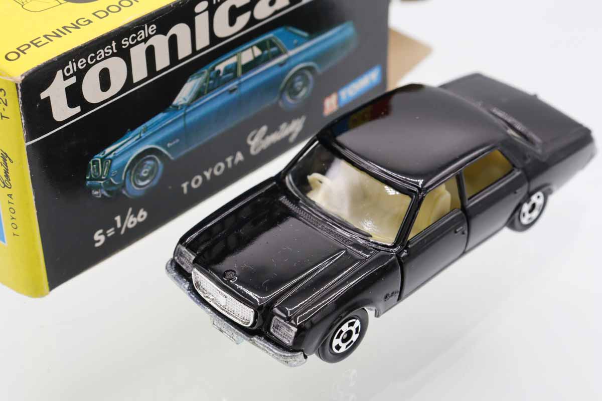 トミカ　黒箱