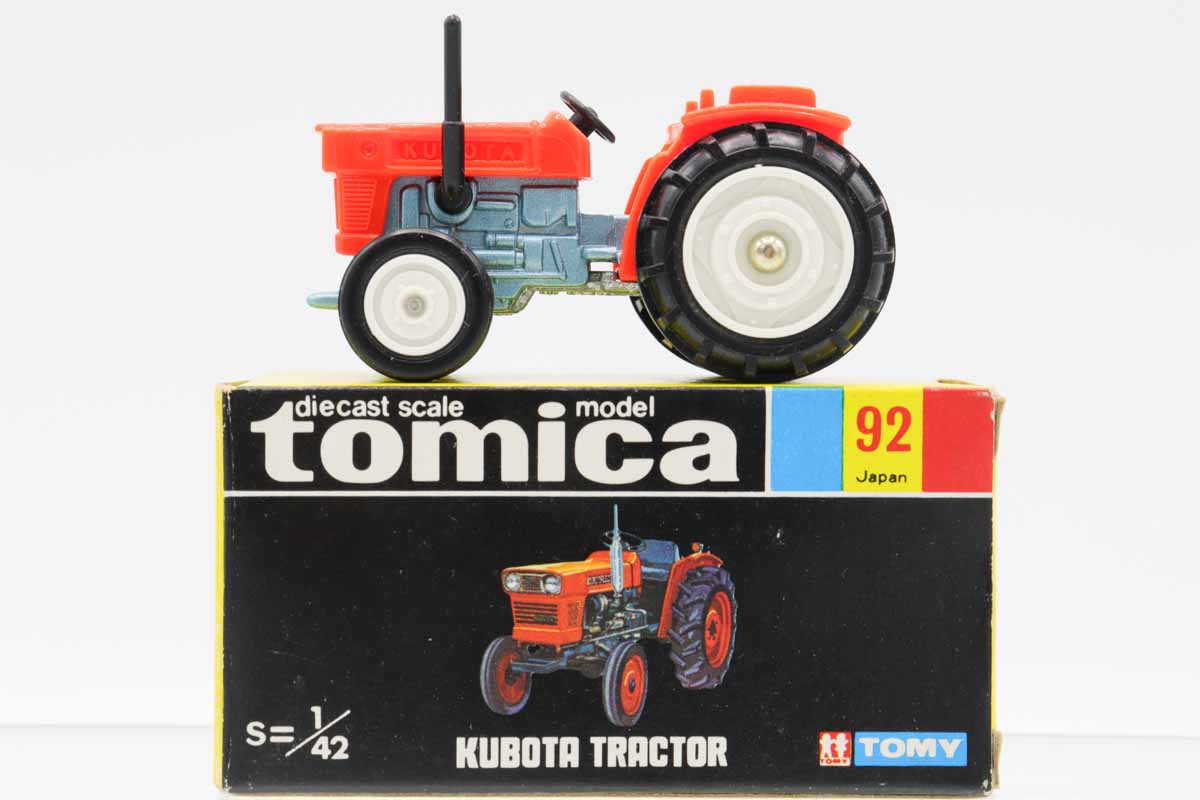 (3552)トミカ 黒箱 日本製 クボタ トラクター 一般輸出用 3552)トミカ 黒箱 日本製 クボタ トラクター 一般輸出用