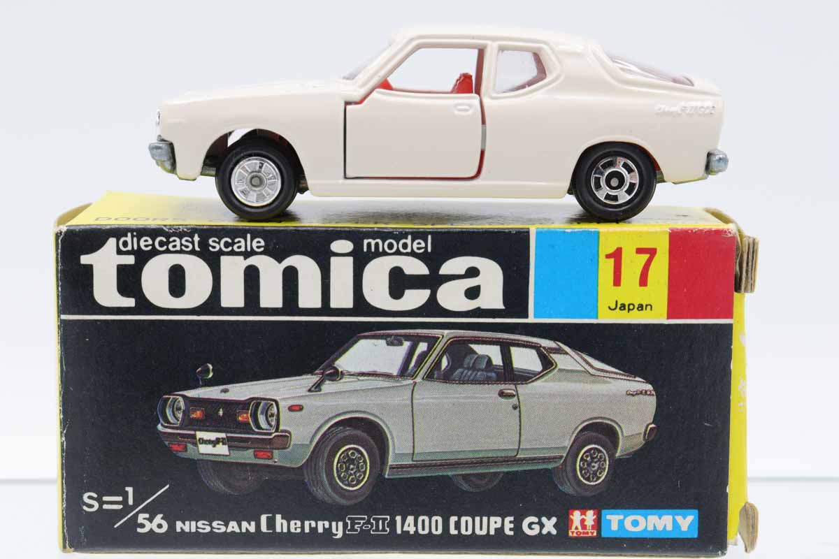 ミニカーショップ ケンボックス トミカ 黒箱☆17☆日産チェリー F-II