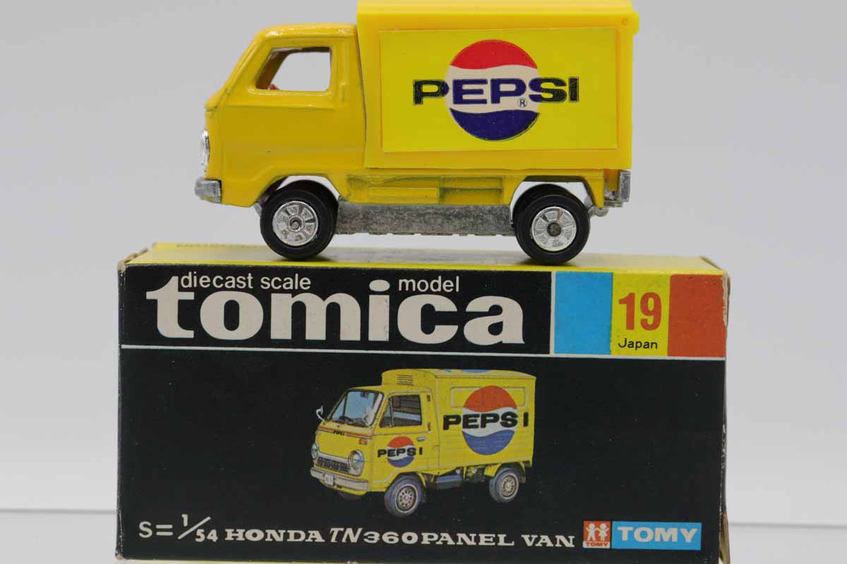 ミニカーショップ ケンボックス トミカ 黒箱☆19☆ホンダTN360