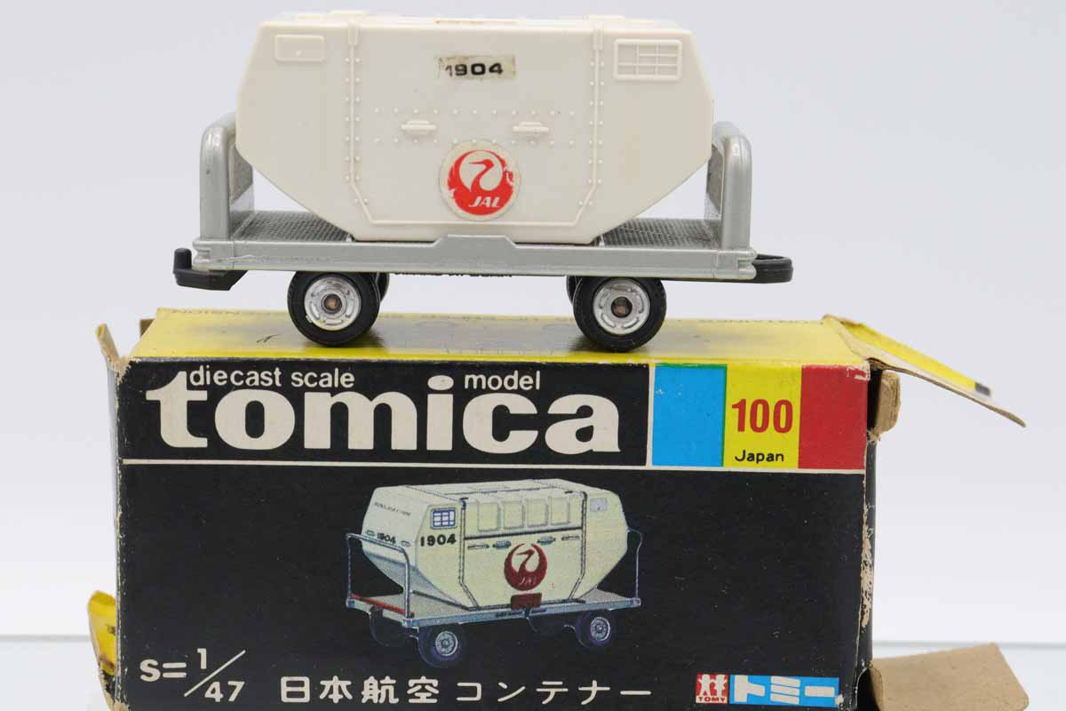 ミニカーショップ ケンボックス トミカ 黒箱☆100☆日本航空コンテナー