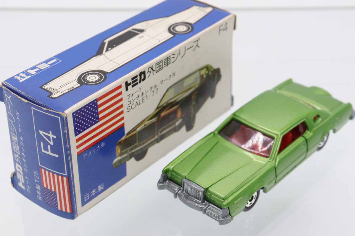ミニカーショップ ケンボックス トミカ 青箱☆F4☆フォード