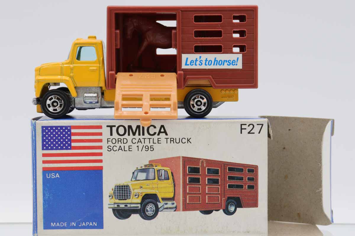 ミニカーショップ ケンボックス トミカ 青箱☆F27☆フォードキャトル