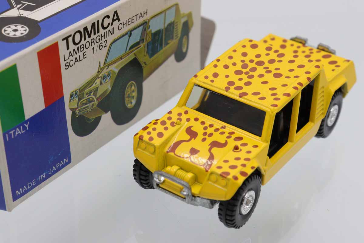 ミニカーショップ ケンボックス トミカ 青箱☆F28☆ランボルギーニ