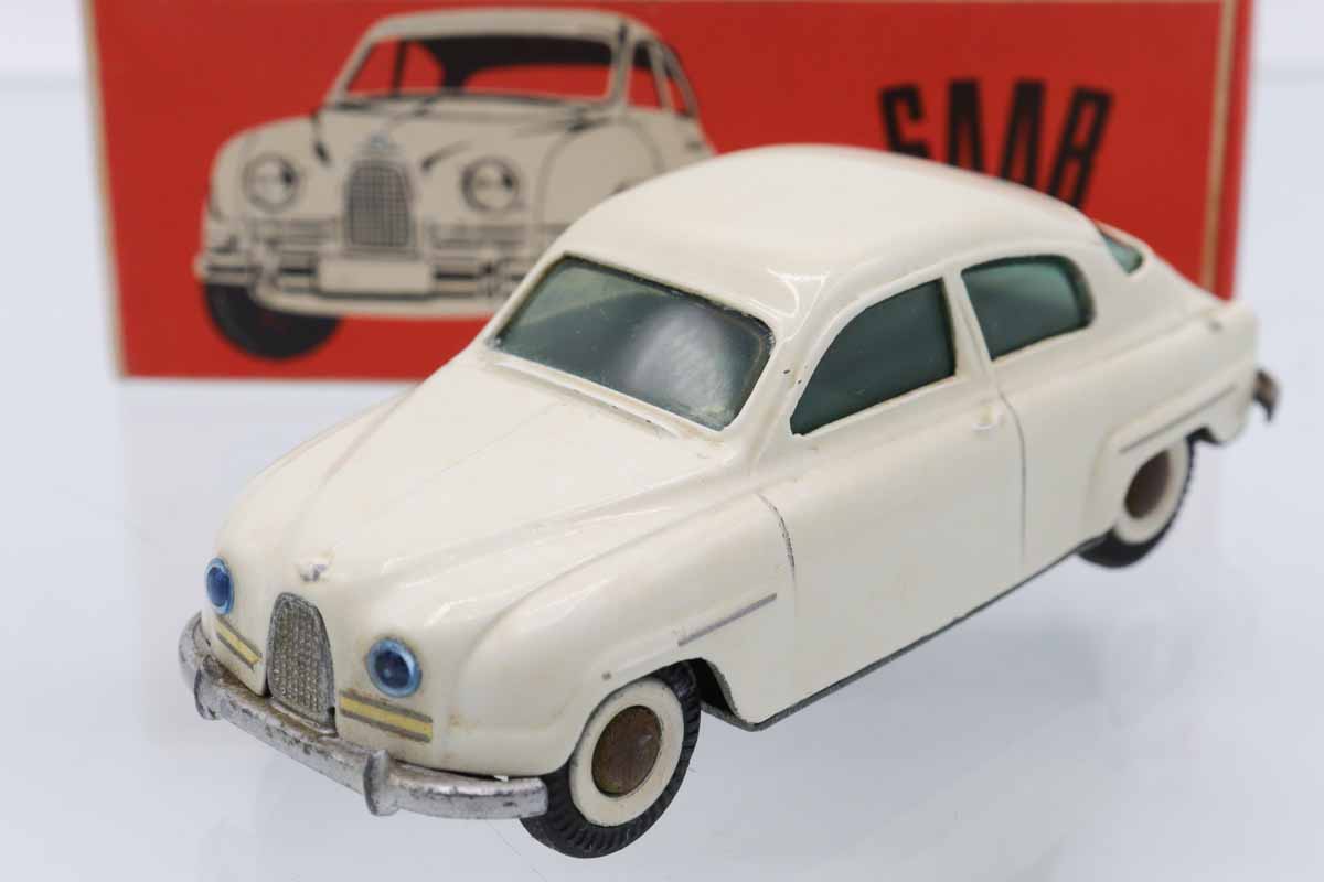 ミニカーショップ ケンボックス Tekno☆827☆SAAB 96(白) ※塗装少剥げ