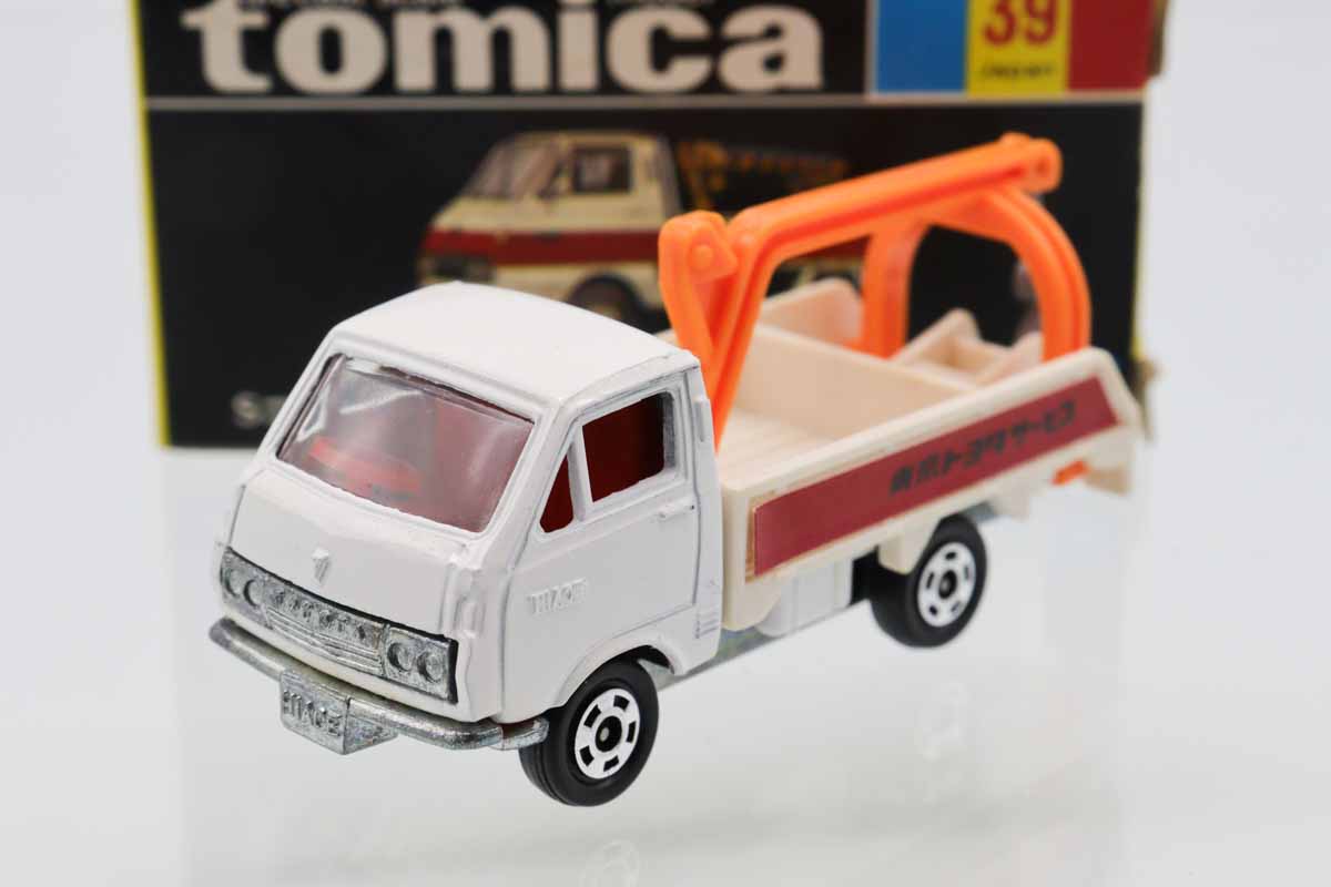 トミカ　黒箱