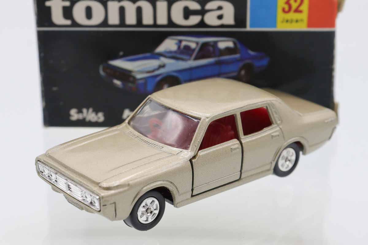 ミニカーショップ ケンボックス トミカ 黒箱☆32☆トヨタニュー