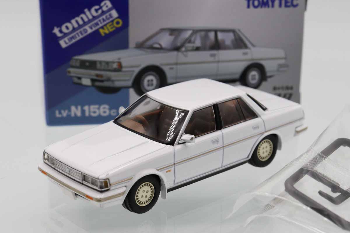トミカ　TLV　ネオ
