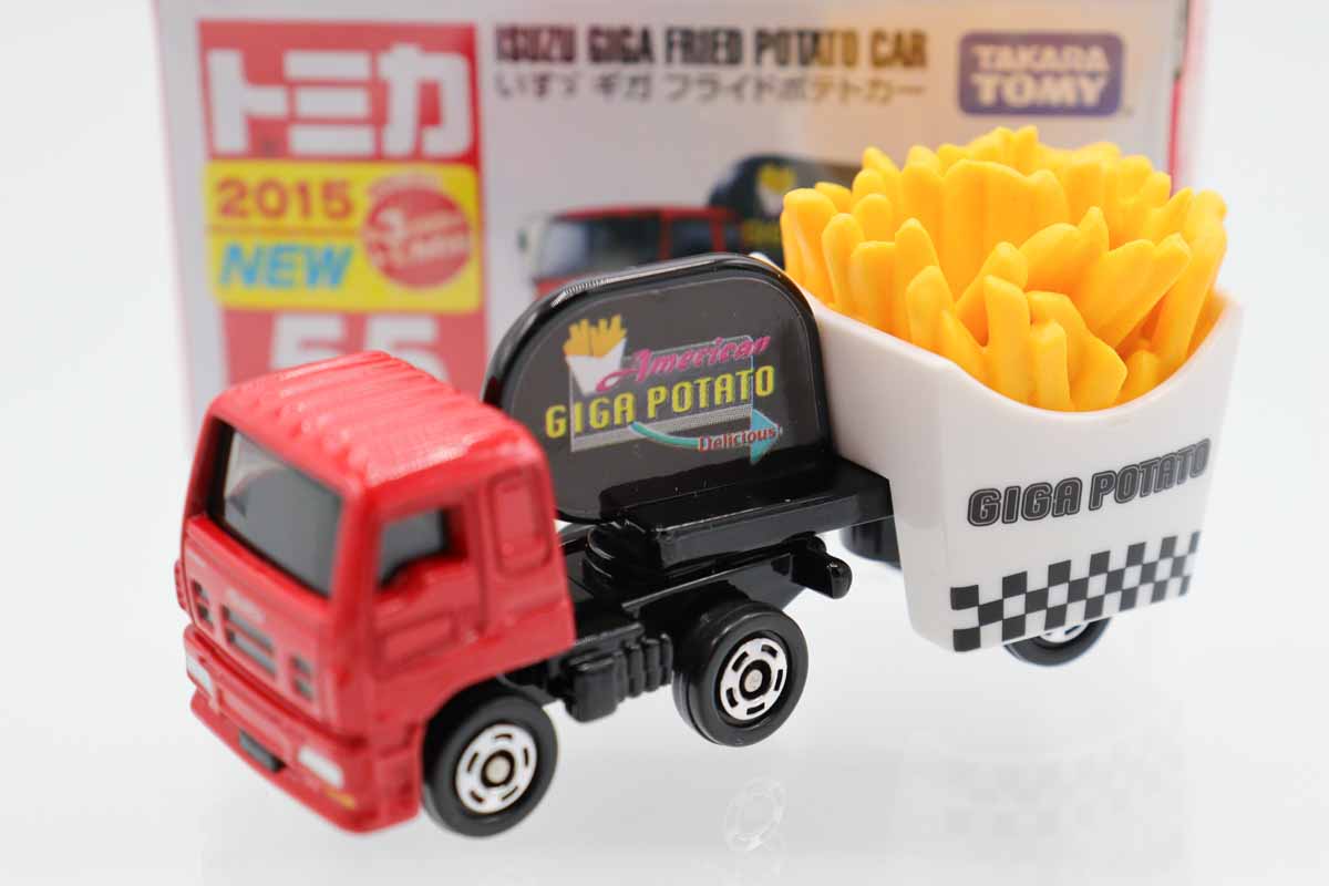 トミカ　赤箱