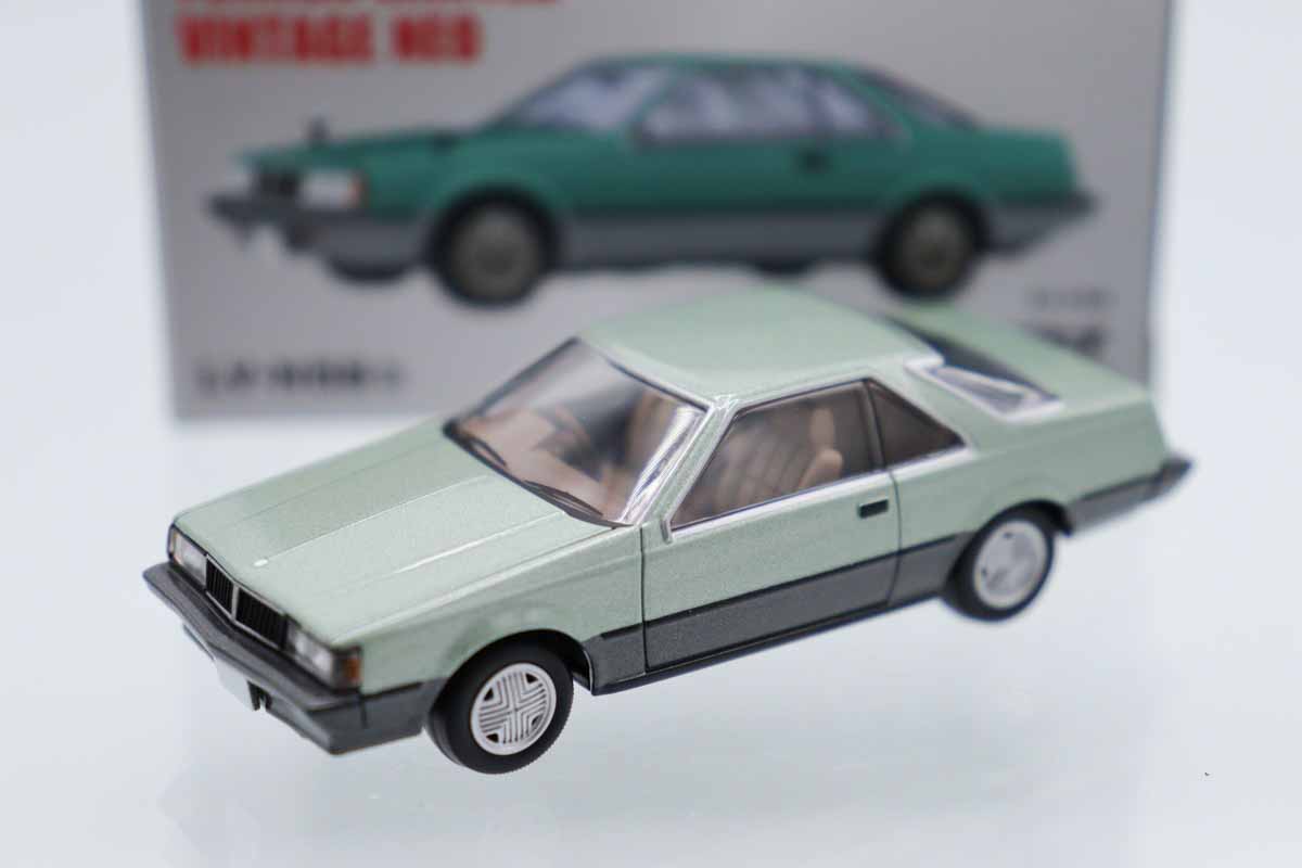 トミカ　TLV　ネオ