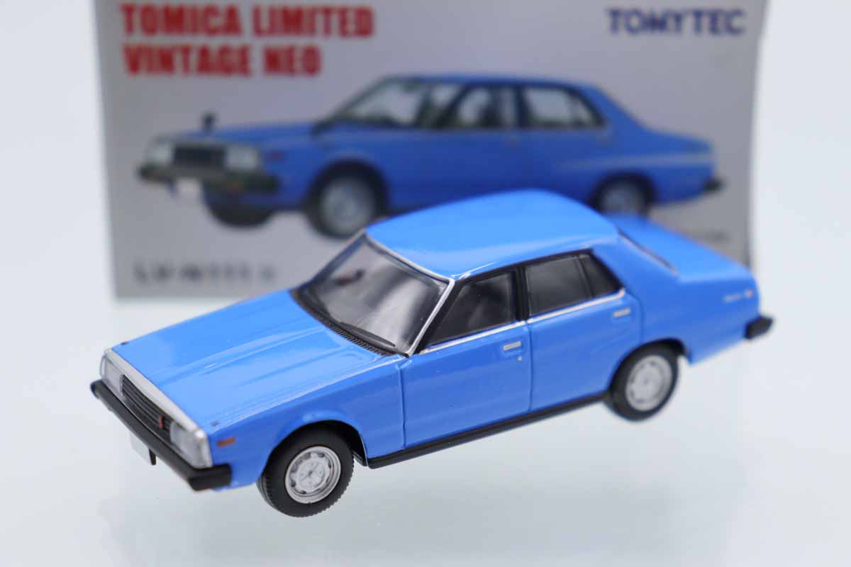 トミカ　TLV　ネオ