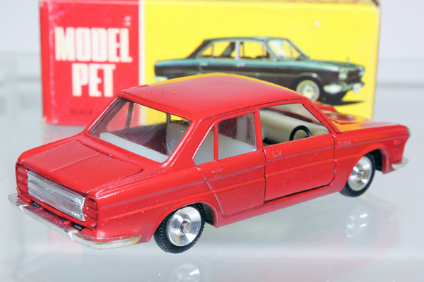 モデルペット