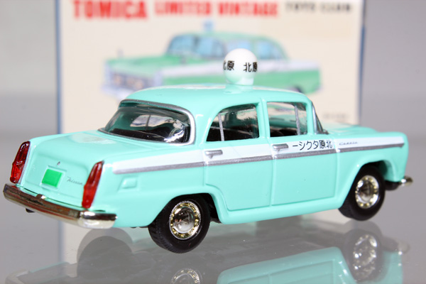 グロリアファイヤーチーフカー、クラウンパトカー、セドリック北原