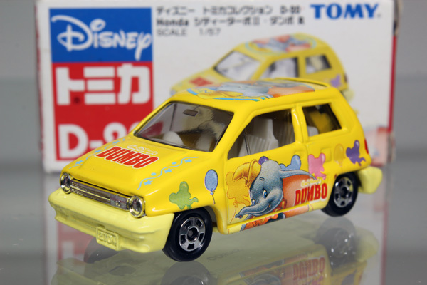 ディズニートミカ