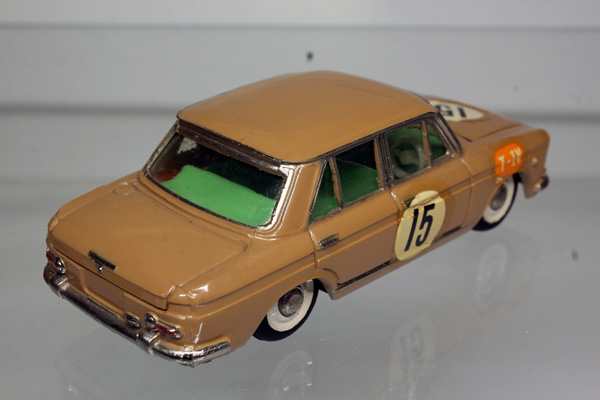 モデルペット