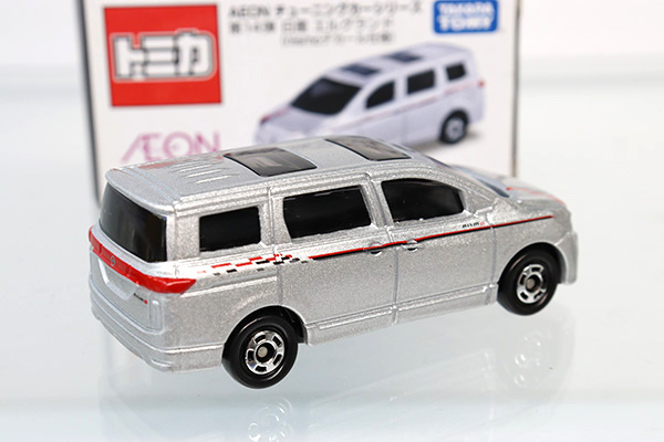 トミカ　イオン特注